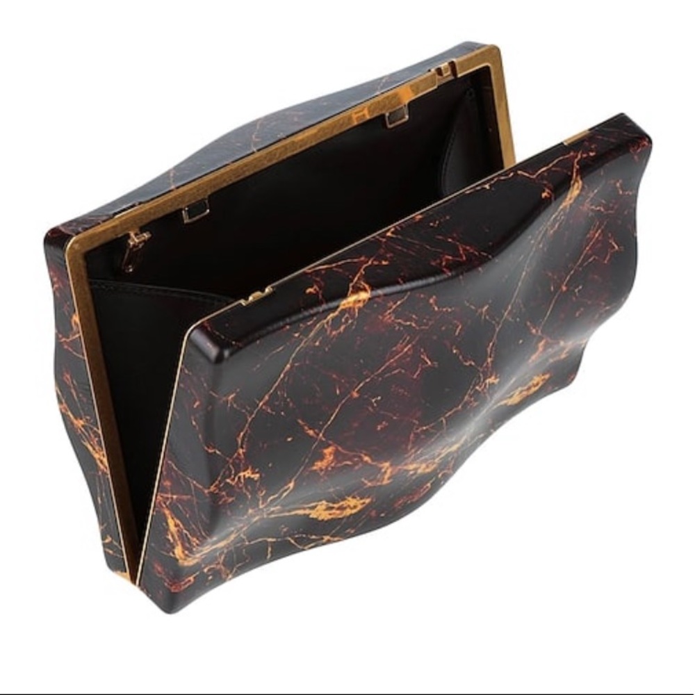 Bottega Veneta Spazzolato Leather Marble Clutch Bag - Picture 3 of 8